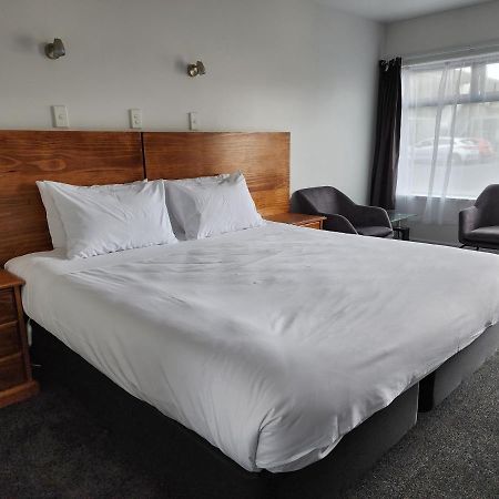 Auto Lodge Motel Hamilton Bagian luar foto