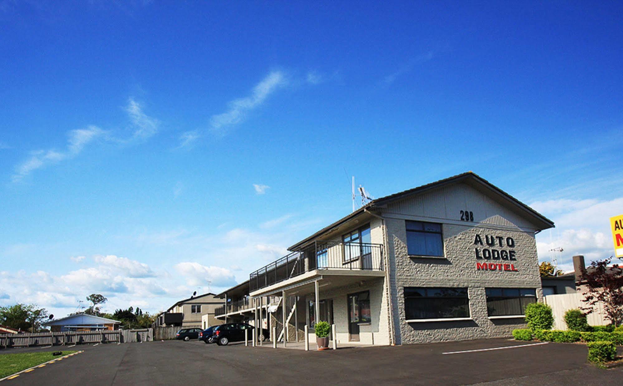 Auto Lodge Motel Hamilton Bagian luar foto