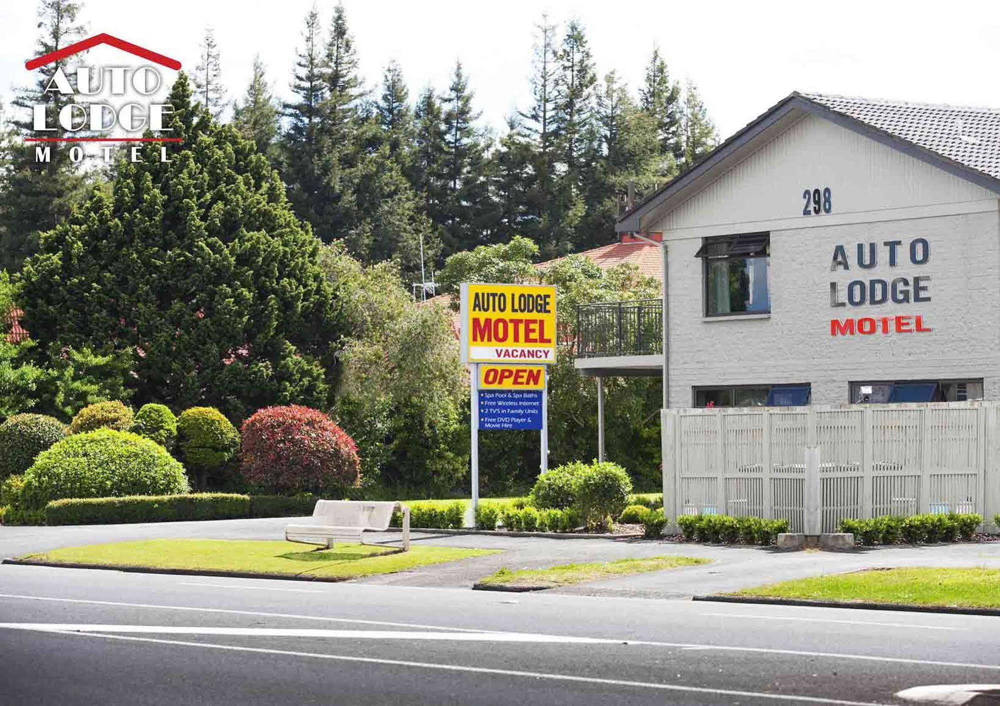 Auto Lodge Motel Hamilton Bagian luar foto